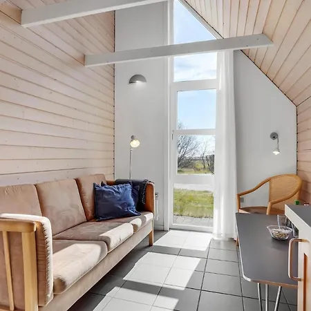 2 Bedroom Beautiful In * Hadsund