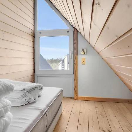 2 Bedroom Beautiful In Hadsund