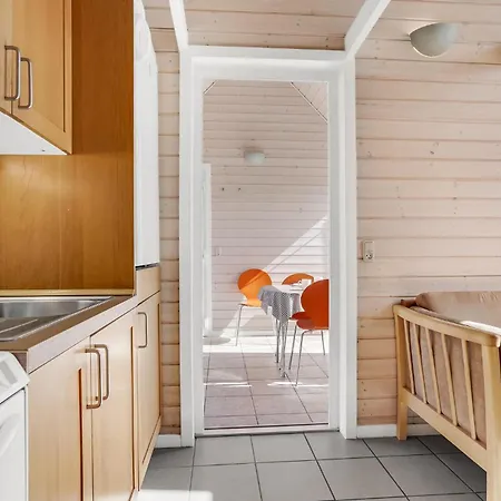Feriehus 2 Bedroom Beautiful In *